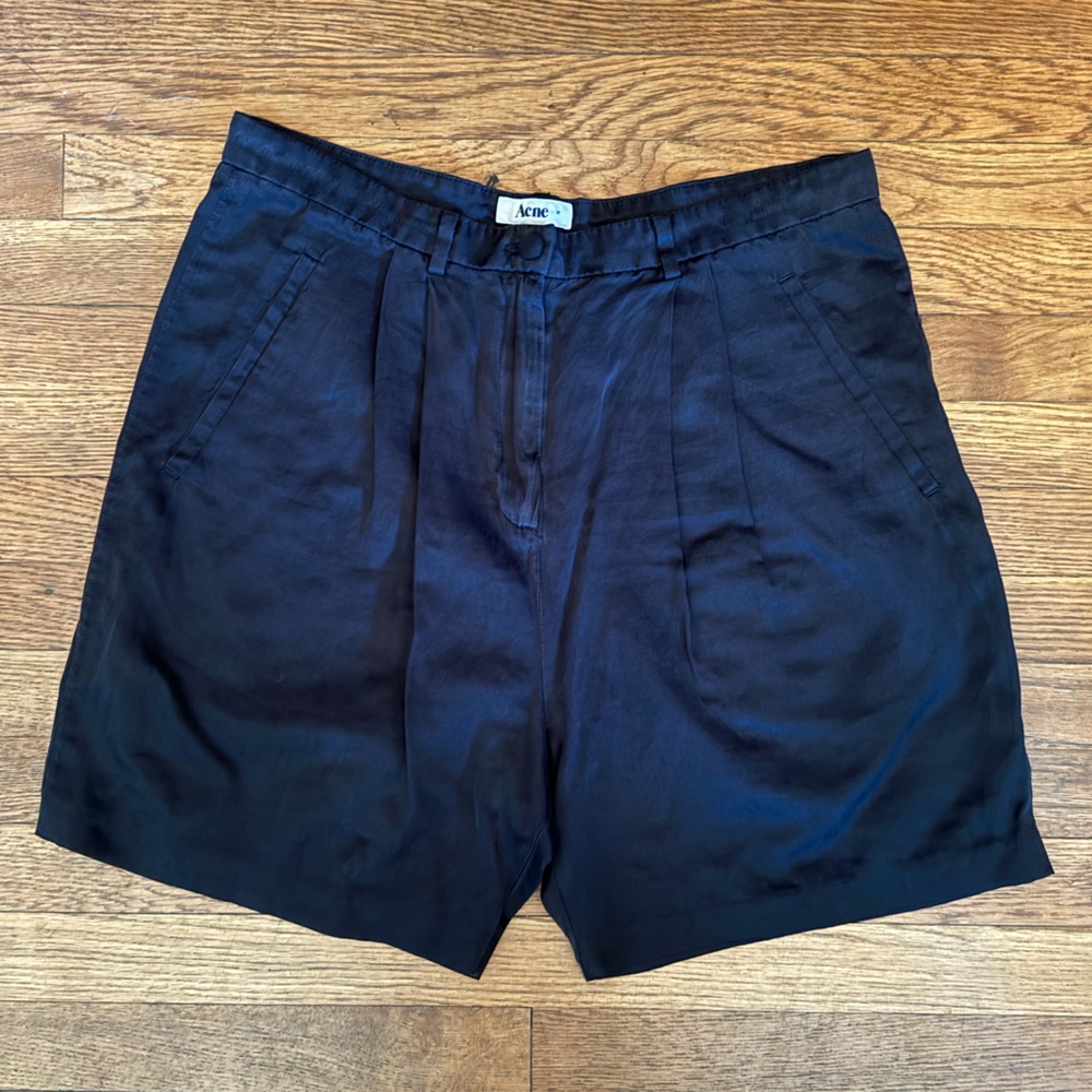 Acne SS09 black silk pleated shorts M